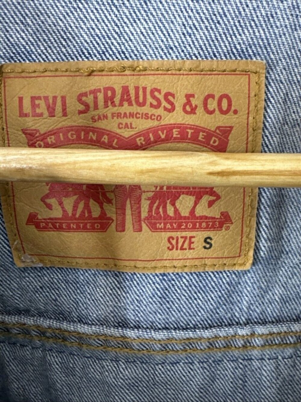 Levi’s Woman S Recrow Southwestern Pattern Denim Jean Jacket Indigenous Reworked - Picture 5 of 8